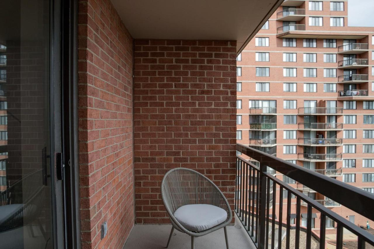 Stylish And Charming Apartment In Pentagon City Арлингтон Экстерьер фото